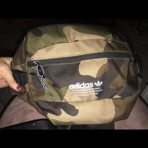 ADIDAS FANNY PACK/ SIDE BAG CAMO